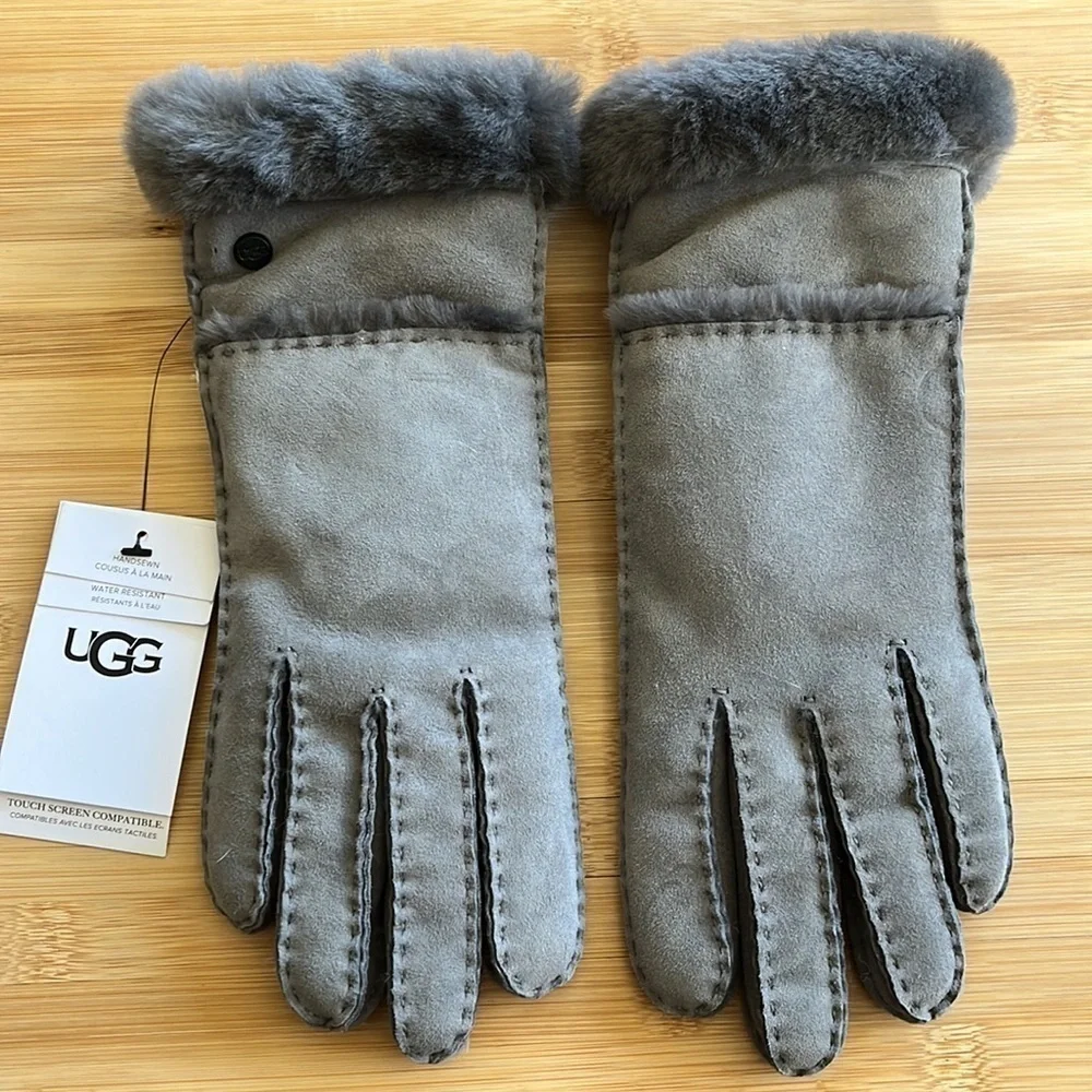 Brand New UGG Sheepskin Handsewn Seamed Gloves Gray Touchscreen Leather Trim